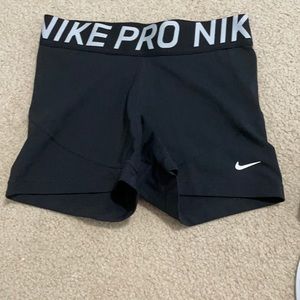Nike pro